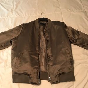 Olive green bomber jacket, perfect for winter!